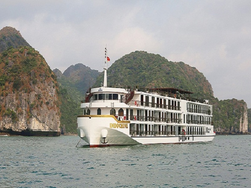 Du thuyền Indochine Lan Hạ